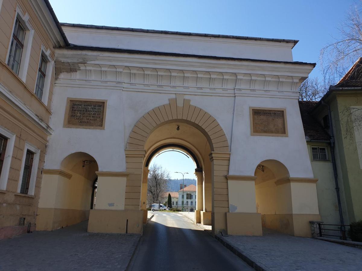 Old City Lux 2 Брашов Екстериор снимка